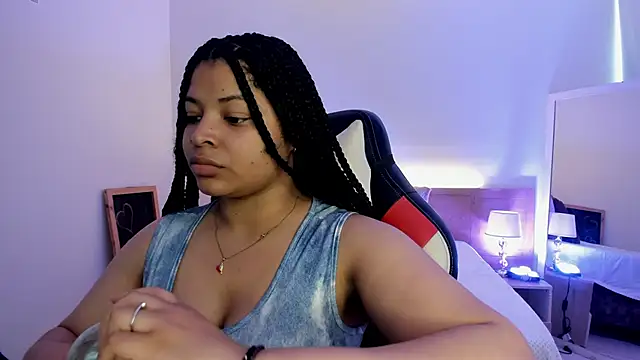 Dakota Mars online show from December 15, 7:30 pm