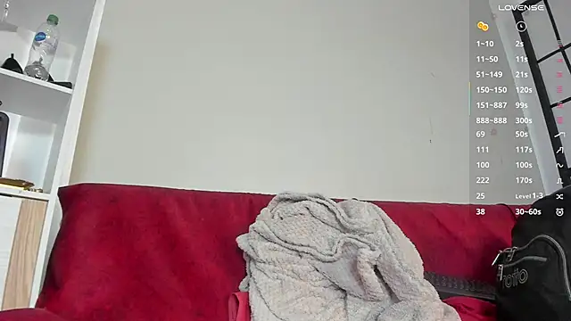 missweetpeach online show from April 11, 10:02 pm