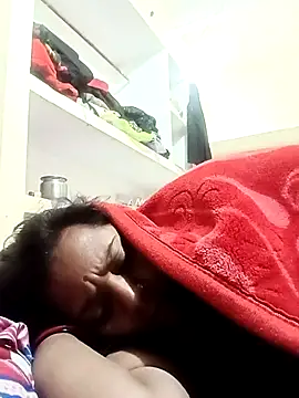 Hot crety online show from January 8, 10:36 pm