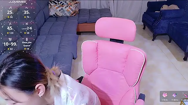 Deserve E online show from October 4, 12:33 pm