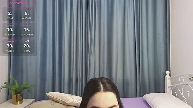 Still eva online show from December 1, 4:05 am