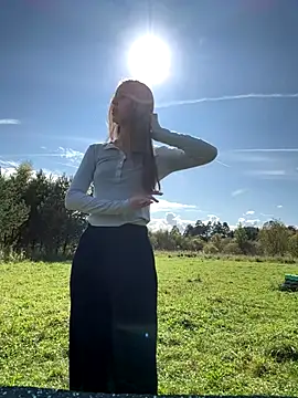 ElliRose online show from September 11, 7:09 am