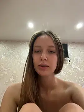 ElliRose online show from November 28, 9:12 am