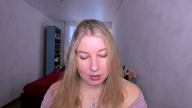 NancySanders online show from February 10, 6:49 am