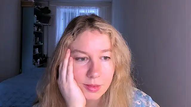 NancySanders online show from April 7, 7:43 am