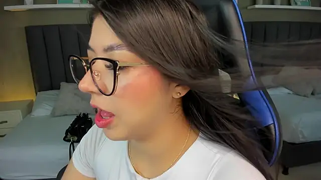 anagil  online show from April 16, 2:17 pm