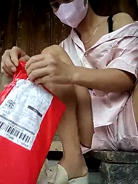 daisy will online show from September 25, 7:07 am