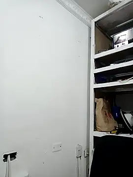 ashley moss online show from September 8, 8:08 pm