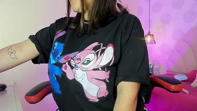 GIANAMILLER6 online show from March 19, 12:31 pm