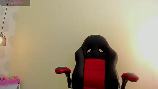 GIANAMILLER6 online show from November 14, 12:27 pm