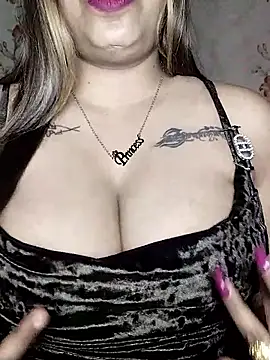 Shiny HOT01 online show from January 13, 11:47 am