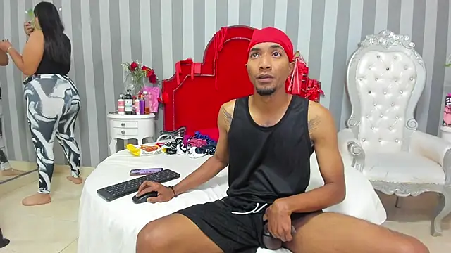 CaroyAndy online show from March 30, 12:38 pm