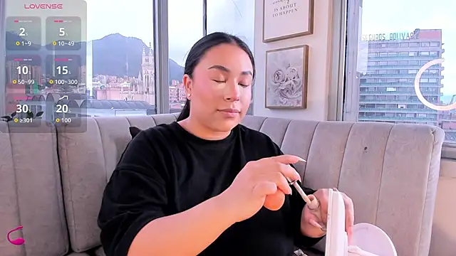 Zoey thompson online show from October 1, 7:41 pm