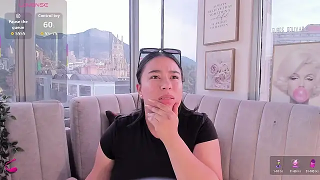 Zoey thompson online show from September 24, 9:03 pm