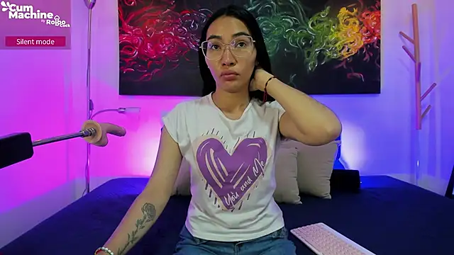 lucyy liiuu online show from September 15, 1:08 pm