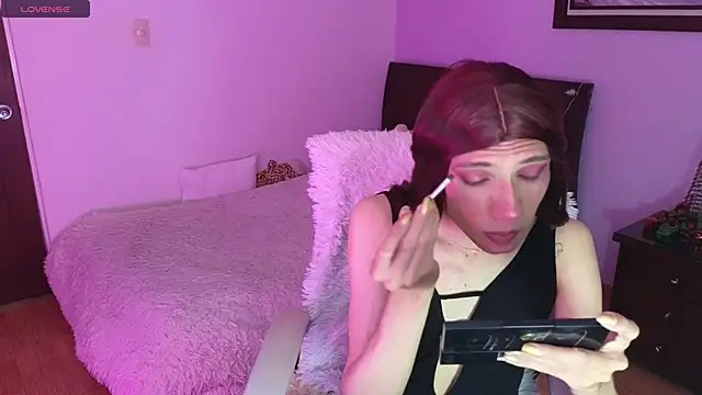 mirandahabach333 online show from November 19, 12:10 am