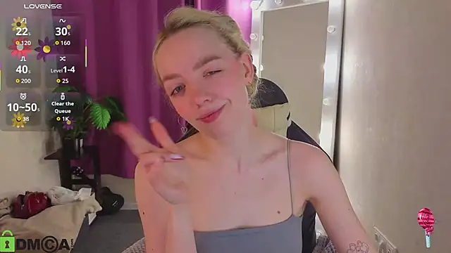 R0cket bunny online show from June 14, 1:14 am