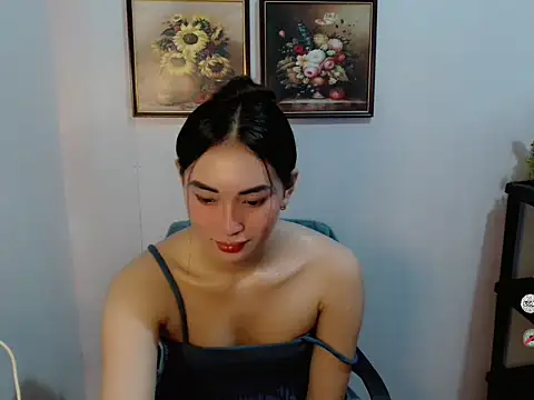 lovelysassy online show from November 17, 8:53 pm