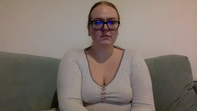 gracelovesxx online show from January 9, 7:51 pm