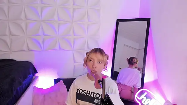 JuliethMoss online show from September 19, 8:52 pm