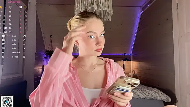 katyshaa online show from February 15, 3:33 pm