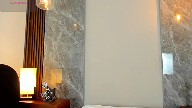 Emma hunter  online show from October 17, 8:12 pm