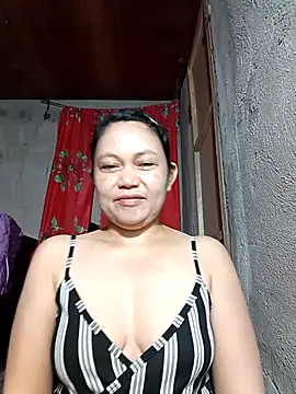 Everleigh mom online show from October 5, 6:29 am