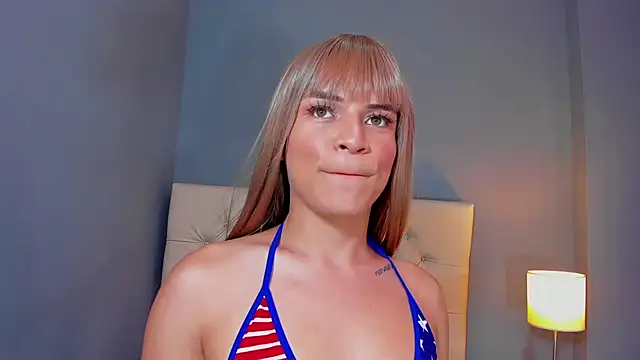 OrianaSaenz  online show from September 24, 9:03 pm