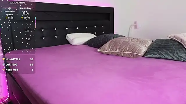 exxxandra online show from October 19, 7:27 pm