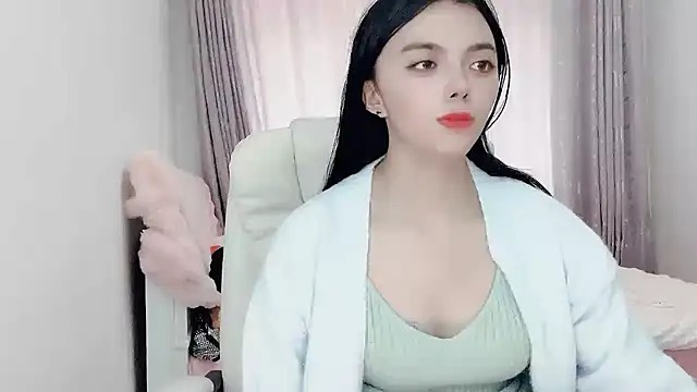 Eloise131499 online show from September 25, 2:21 am