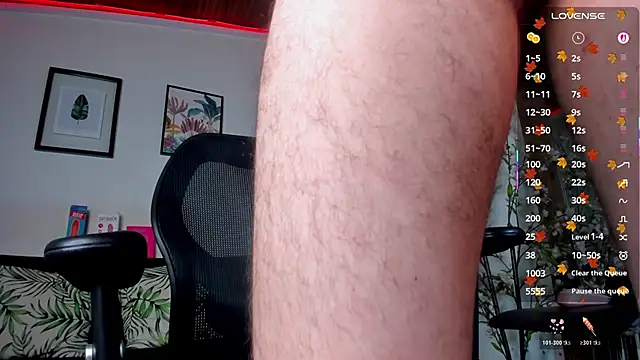 tyler jones  online show from November 14, 5:07 am