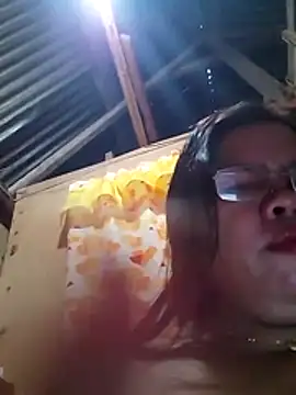 Huge mama69 online show from April 13, 11:27 pm