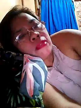 Huge mama69 online show from September 13, 8:17 pm