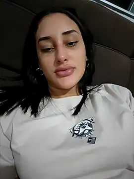 luhpita online show from April 23, 1:46 am