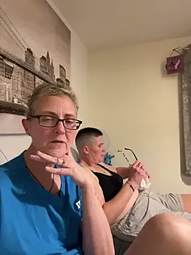 Curvy-Jinx online show from November 13, 9:36 pm