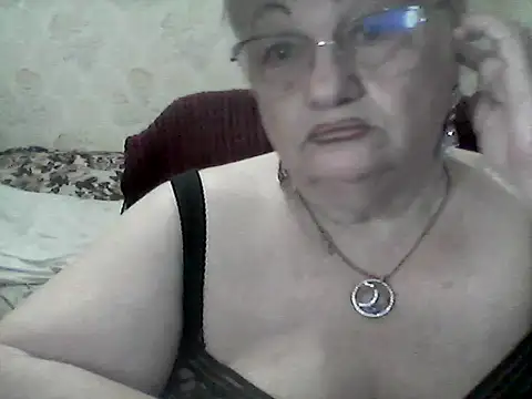 NatalieNorth online show from November 21, 10:45 pm