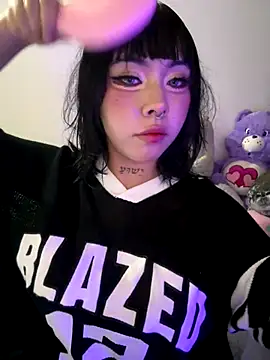 Kitty yukimura online show from November 15, 10:33 pm