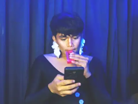 Alexx 143 online show from September 19, 12:37 pm