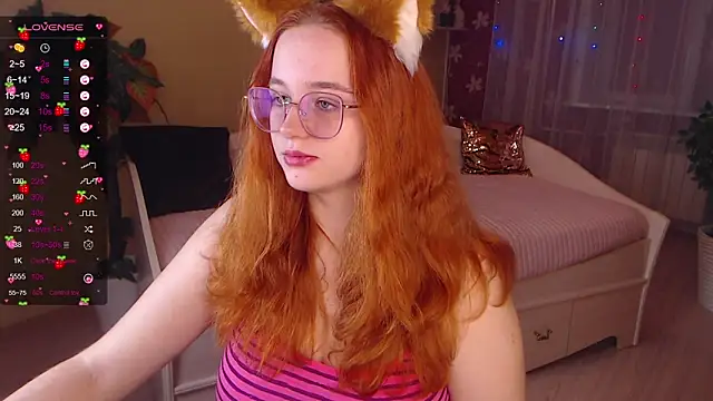 LunaSweet18 online show from October 22, 11:37 am
