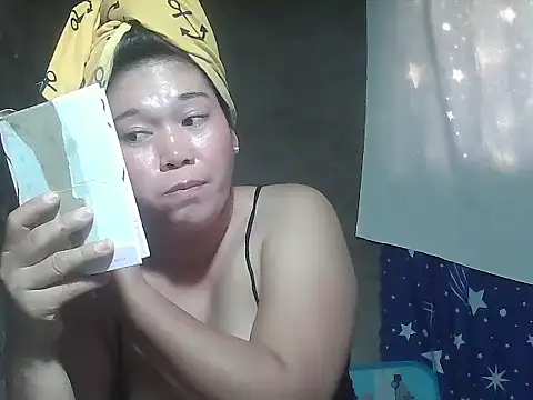 exoticclit69 online show from February 24, 5:28 am