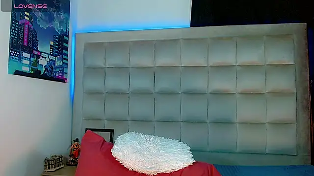 AmazingMistressNathy online show from February 13, 6:37 am