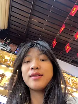 Phayphay77 online show from September 10, 2:11 am