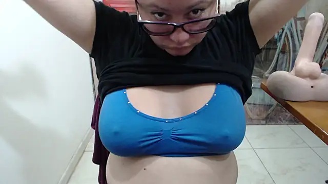 greeneyes nurse online show from January 8, 8:46 pm