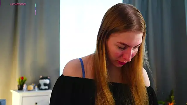 LorettaGladman online show from April 15, 4:24 am