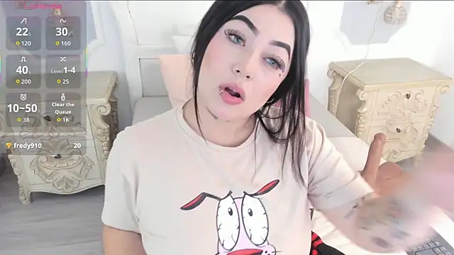 Snapshot of MeganStar__ chatting on October 22, 12:21 pm MeganStar online show from October 22, 12:21 pm