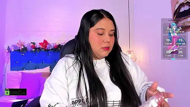 julieta miller01 online show from December 5, 6:20 pm