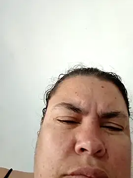 yaneth  online show from October 25, 12:35 pm