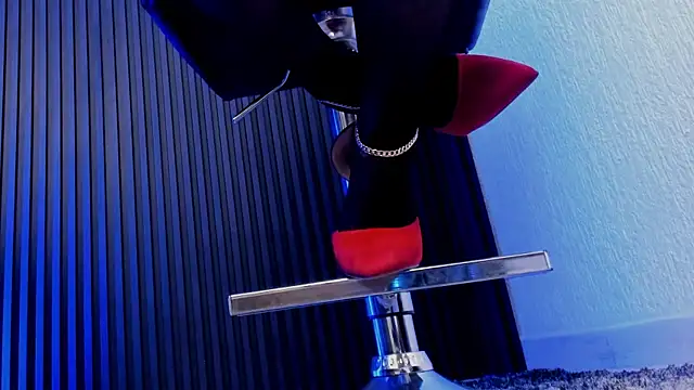 MissKathyfox online show from September 10, 8:42 pm