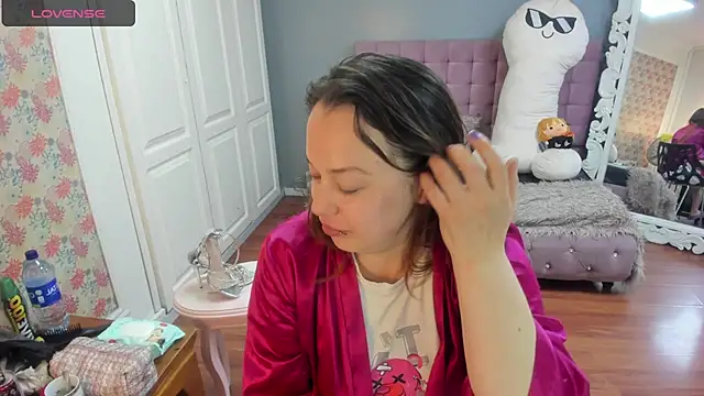 Tammy parker  online show from November 23, 11:23 am