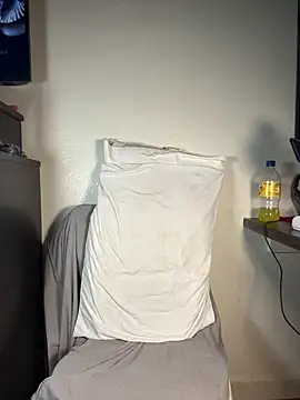 rubywithpearls online show from October 9, 1:32 am